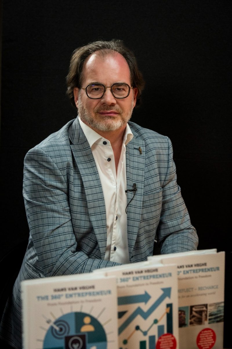 Hans Van Heghe with The 360° Entrepreneur trilogy